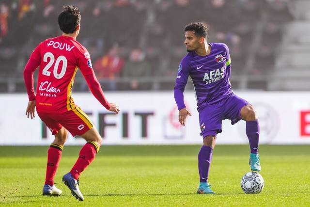 小萨三双国王胜猛龙 哈登18+4+6快船大胜76人